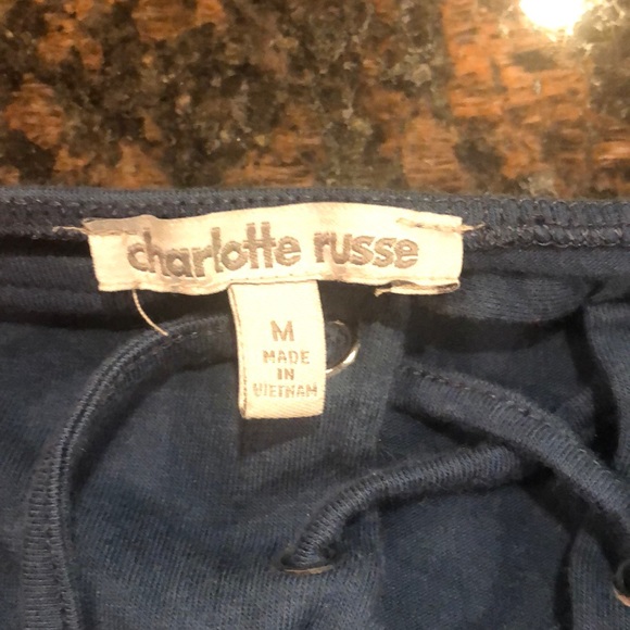 Crop top - Picture 2 of 3